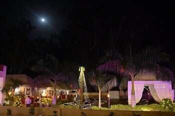 the quila camps and resort