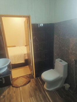 the quila camps and resort