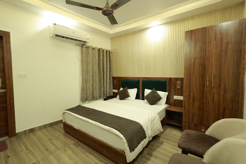 hotel rose inn haridwar