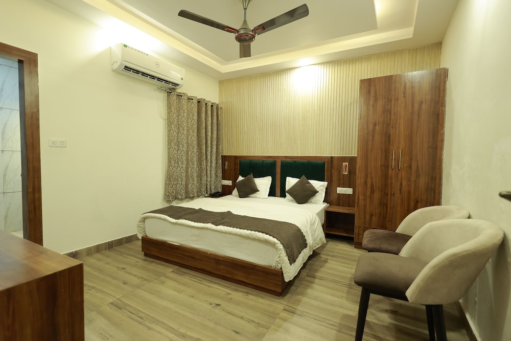 hotel rose inn haridwar
