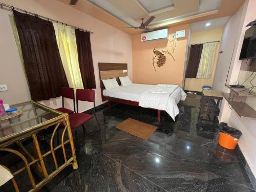 Sri Murugan Beach Paradise Hotel,,5 star