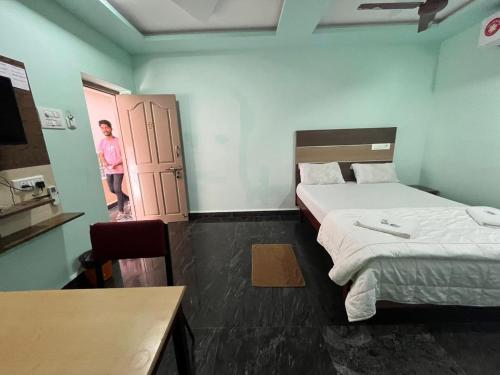 Sri Murugan Beach Paradise Hotel,,5 star