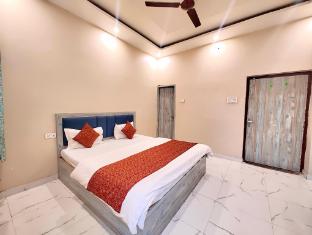 r k guest house paying guest