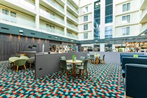 holiday inn milton keynes central by ihg