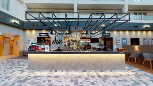 holiday inn milton keynes central by ihg