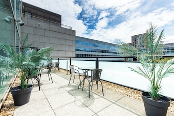 holiday inn milton keynes central by ihg