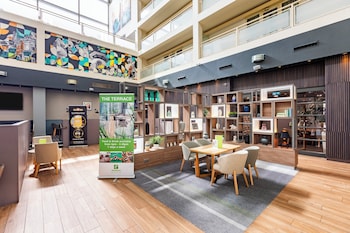holiday inn milton keynes central by ihg