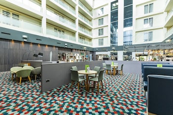 holiday inn milton keynes central by ihg
