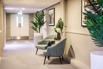 holiday inn milton keynes central by ihg