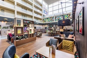 holiday inn milton keynes central by ihg