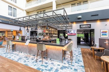holiday inn milton keynes central by ihg