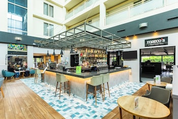 holiday inn milton keynes central by ihg