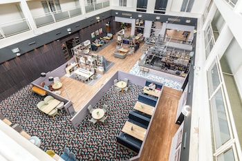 holiday inn milton keynes central by ihg