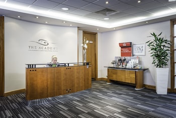 holiday inn milton keynes central by ihg