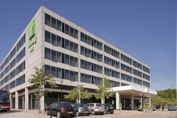holiday inn milton keynes central by ihg