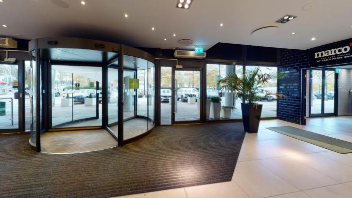 holiday inn milton keynes central by ihg