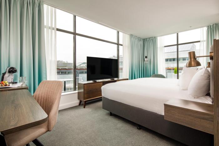 holiday inn milton keynes central by ihg