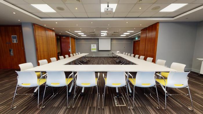 holiday inn milton keynes central by ihg