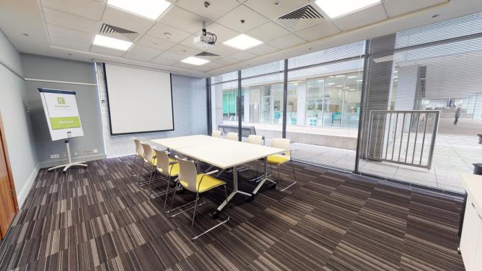 holiday inn milton keynes central by ihg