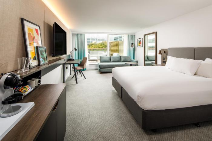 holiday inn milton keynes central by ihg
