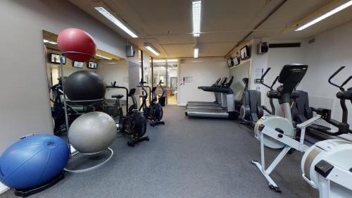 holiday inn milton keynes central by ihg