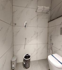 mayo suite