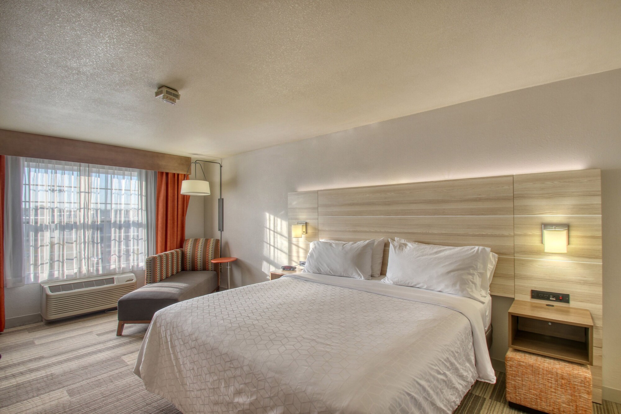 holiday inn express hotel and suites milwaukee airport by ihg