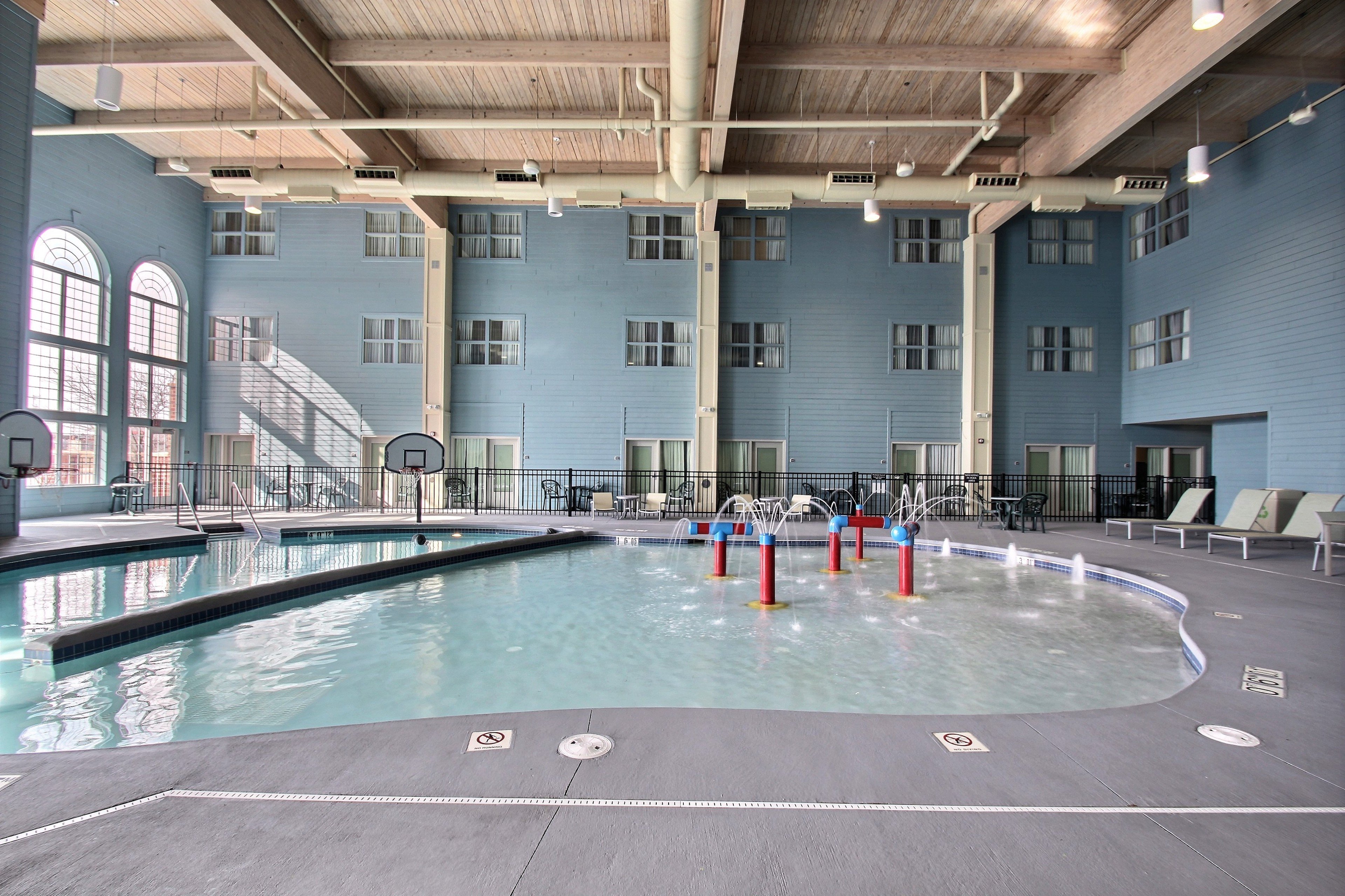 holiday inn express hotel and suites milwaukee airport by ihg