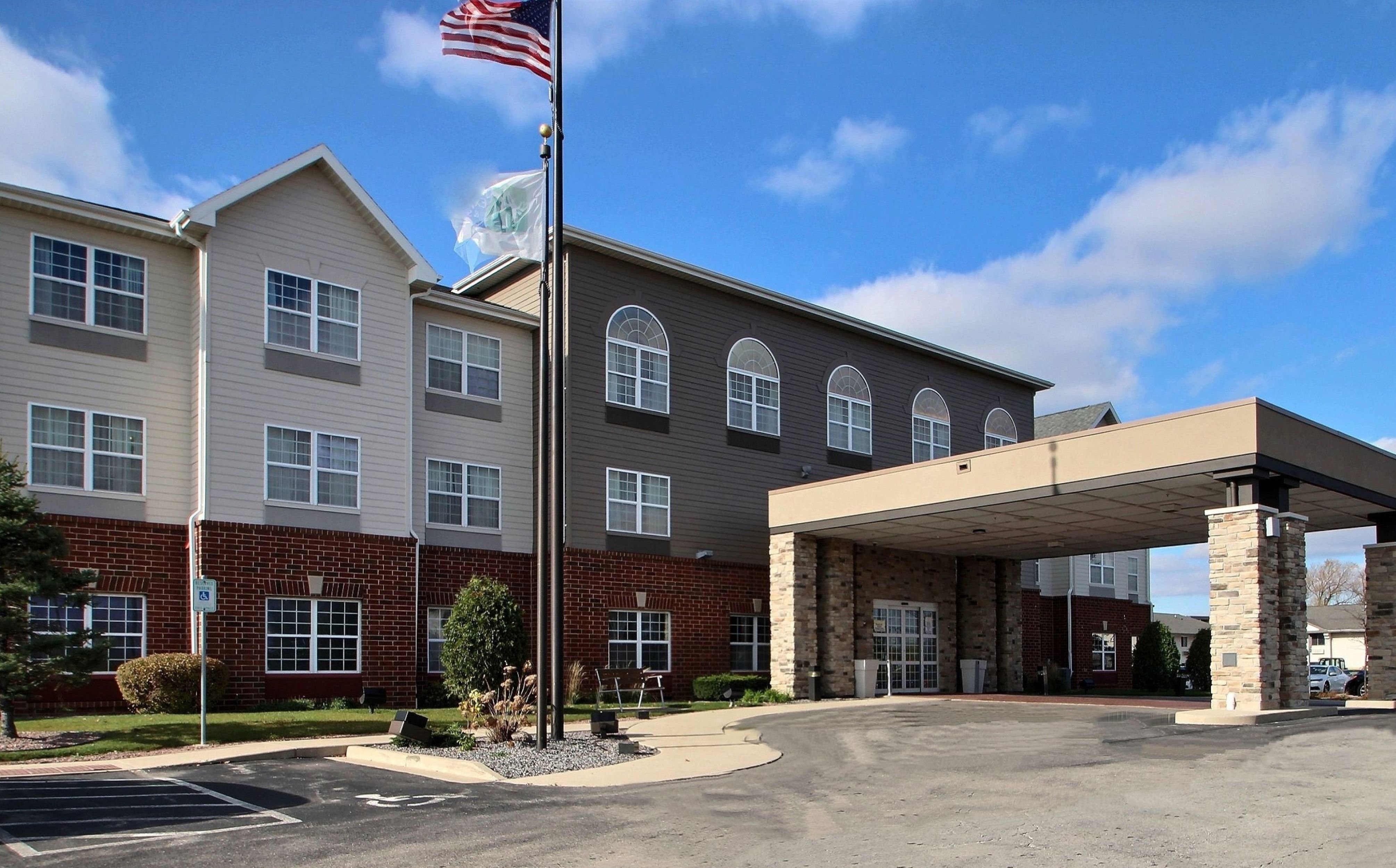holiday inn express hotel and suites milwaukee airport by ihg