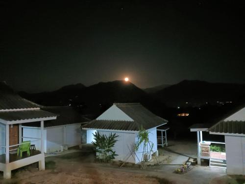 pai sunrise camping resort