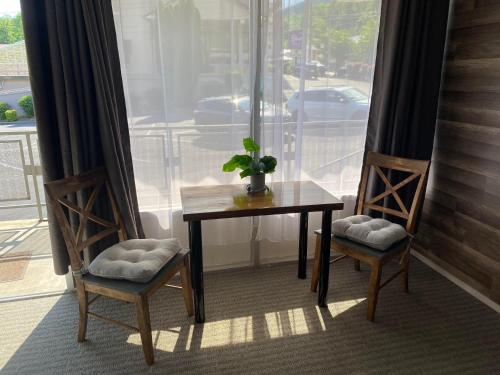 timber ridge lodge walking distance from downtown gatlinburg