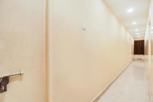 spot on bhargav residence