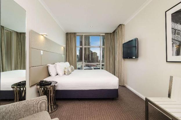 clarion suites gateway
