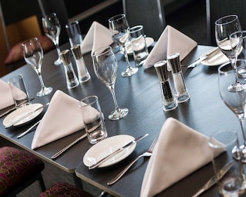 clarion suites gateway