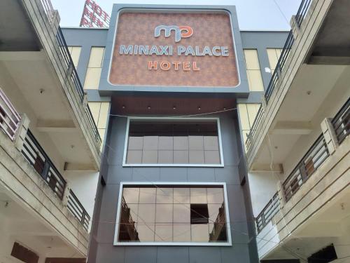 minaxi palace