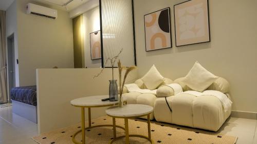 netizen cozy suite by guestonic