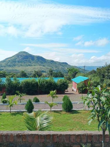 hotel ekant tourist resort