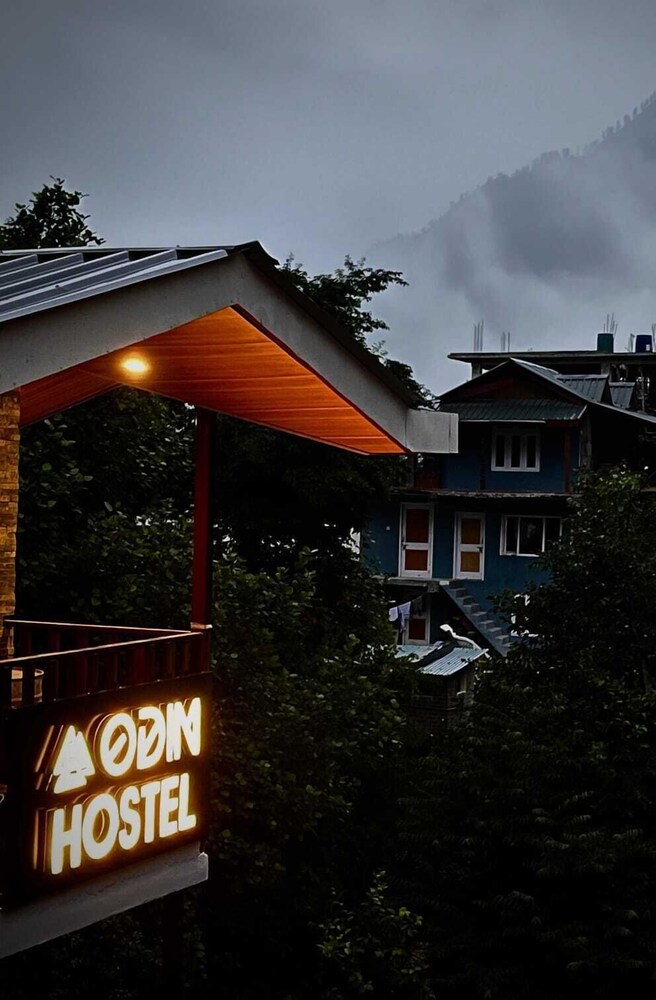odin hostel kasol