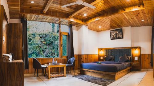 odin hostel kasol