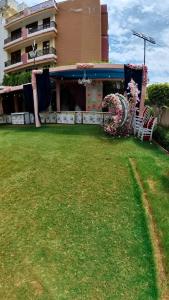 hotel govindam elite
