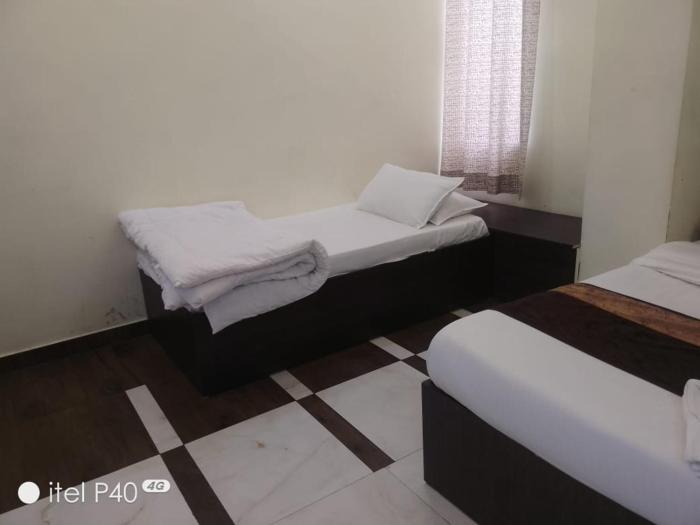 hotel govindam elite