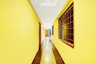 hotel o padmavathi puram near railway station