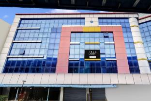 hotel o padmavathi puram near railway station