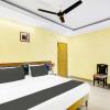 super hotel o padmavathi puram near railway station