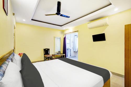 Super Hotel O Padmavathi Puram Near Railway Station,,3 star