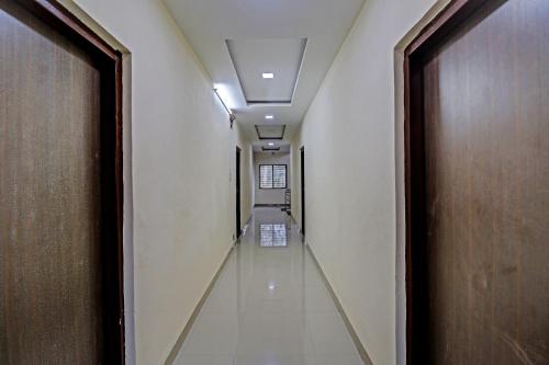 Super Hotel O Midway Treat Dhar,,3 star