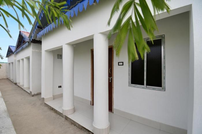 hotel o mango leaf hotel and restaurant