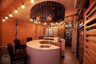 holiday island villa kollam