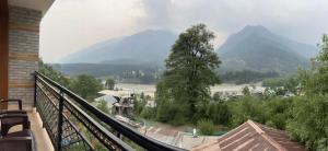sana cottage affordable luxury stay in manali