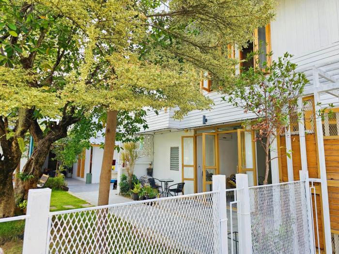 sherva101 home and hostel